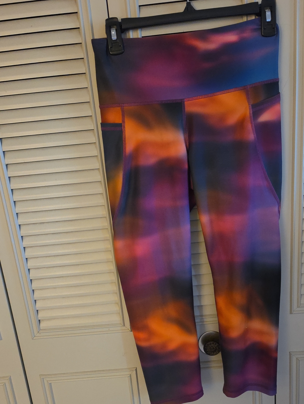 Old Navy Purple and Orange Tie-Dye Active Leggings Womens Med Powersoft Active